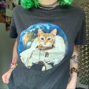 black cat astronaut tee